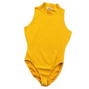Vintage 90's Betty Blue Embossed Roses Bodysuit In Yellow